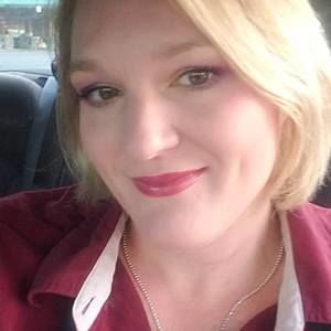 Meet your Posher, Hillary